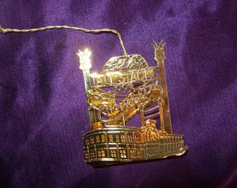 Vintage Tall Stacks Riverboat Souvenir Ornament- 1999