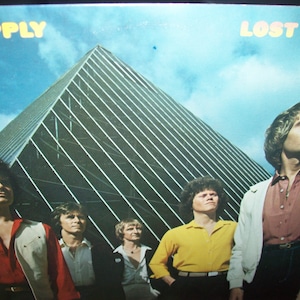 Air Supply -Lost in Love- Vinyl LP Album/ Vintage Music from the 80&#39;s- Pop Rock- Soft Rock- AL 9530