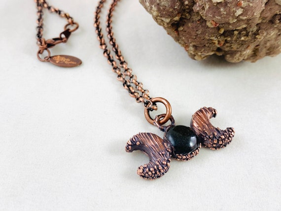1Pc 91x60mm Copper Electroformed Labradorite Necklace Ancient Crescent Moon Necklace Gemstone Antiqued Necklace DIY Jewelry Making AQP72