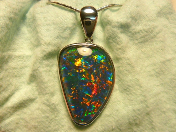 オパールトリプレット オパールトリプレット宝石を購入 - 天然、認定ルースストーン