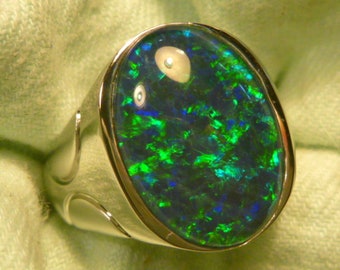 Mens Opal Ring Sterling Silver, Natural Opal Triplet. 18x13 mm Oval . item 190364.