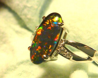 Womens Opal Ring Ladies Sterling Silver (925) & CZ 12 x 6mm Oval Shape Triplet. item 130281.