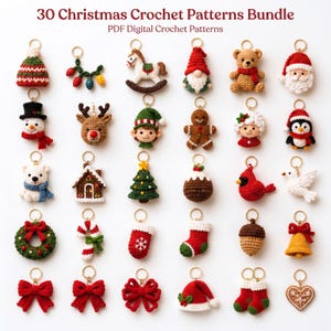 Puede incluir: Una colección de 30 patrones de ganchillo navideños titulada 30 Christmas Crochet Patterns Bundle PDF Digital Crochet Patterns, que muestra varios adornos pequeños tejidos como un Santa, muñeco de nieve, reno y campanas.