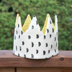 Kid Pretend & dress-up Crown birthday hat- black moon and yellow