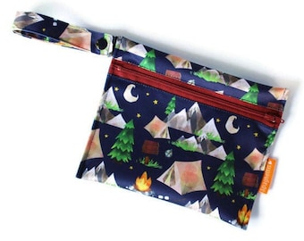 Sac à collation, pochette hydrofuge - sac pour lingettes  ou mouchoirs lavables- motif camping nature