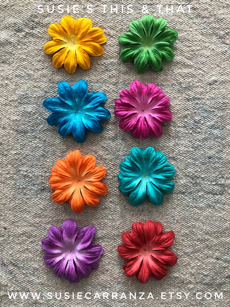 Flower Collection Variety of styles and colors 48 flowers total Susie/'s This /& That. Paper and wire