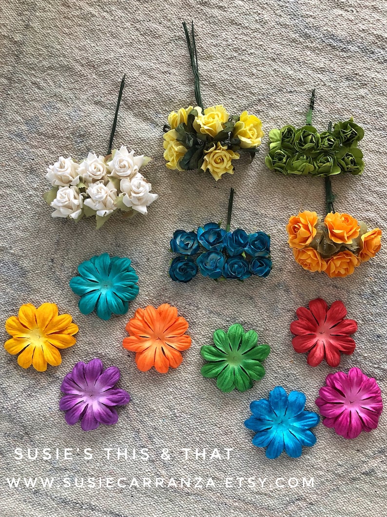 Flower Collection Variety of styles and colors 48 flowers total Susie/'s This /& That. Paper and wire
