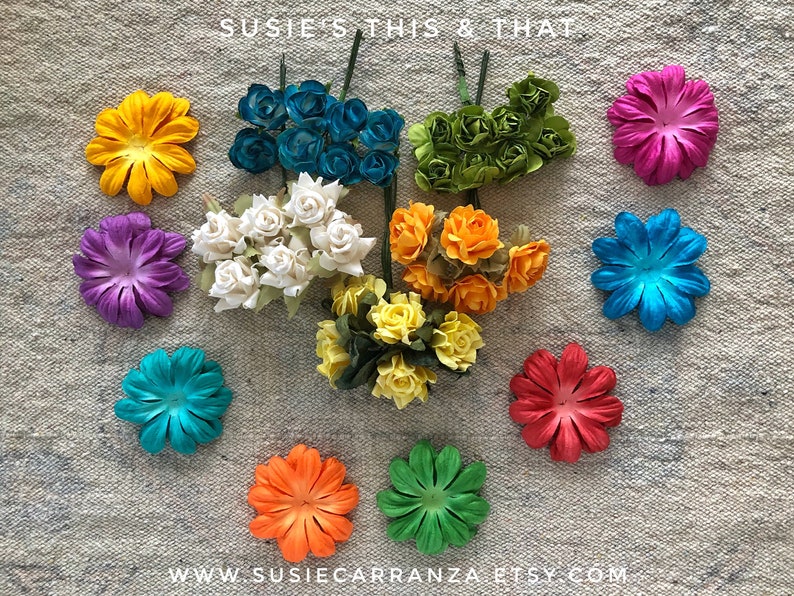 Flower Collection Variety of styles and colors 48 flowers total Susie/'s This /& That. Paper and wire