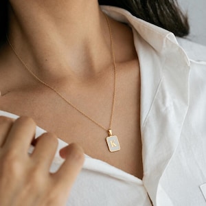 Personalized Initial Pendant Necklace, Custom Name Necklace, Minimalist Jewelry, Christmas Gift for Her