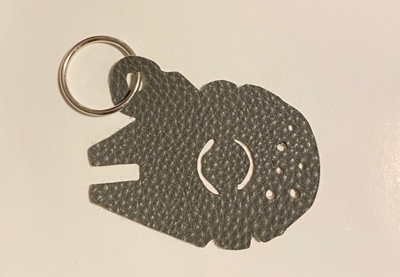 millennium falcon keychain