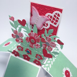 Tarjeta emergente de flores bonitas para esposa, mamá, hija, tarjetas emergentes de mariposas, tarjetas de caja emergentes de cumpleaños, tarjetas elegantes, hechas a mano, Wcards