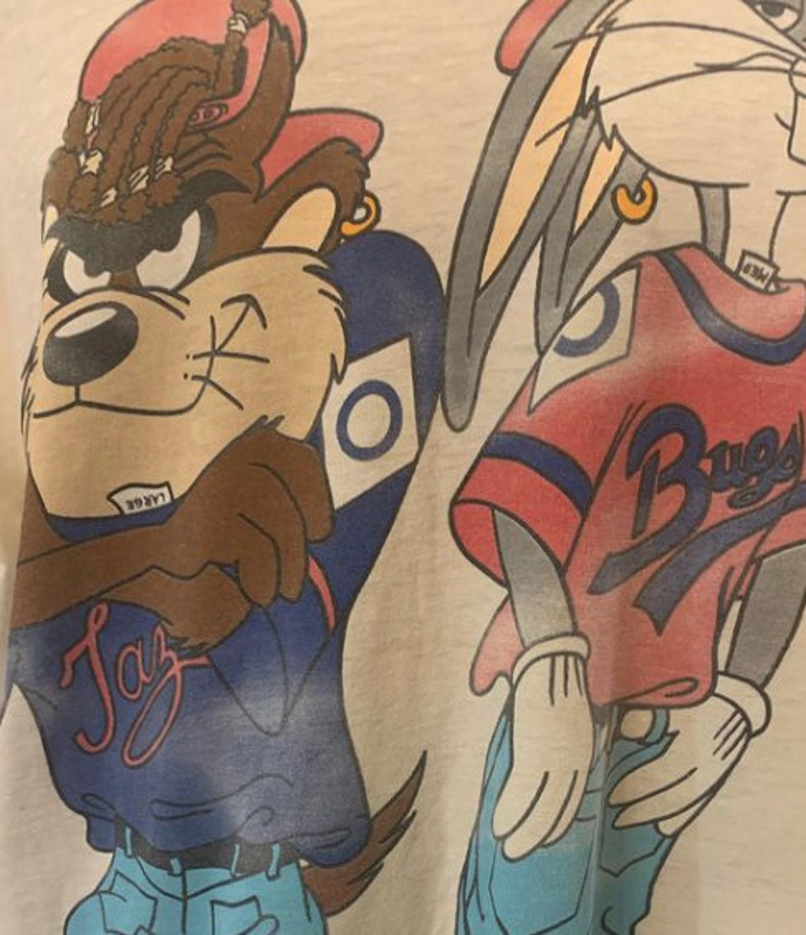 90s Tasmanian Devil & Bugs Bunny T-Shirt | Etsy