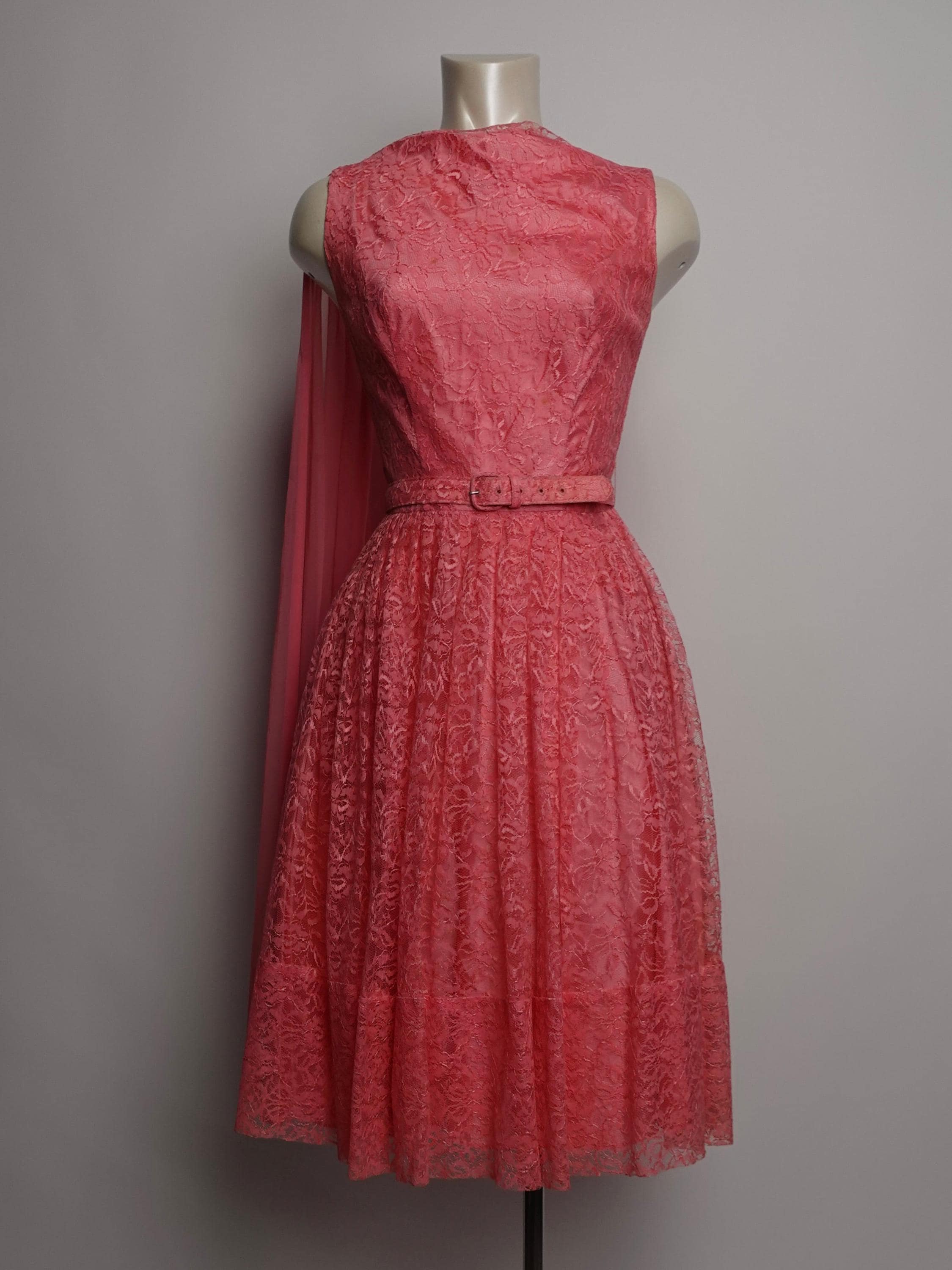 1950S - LACE PARTY/SPECIAL occasion dress | Vintage Dresses