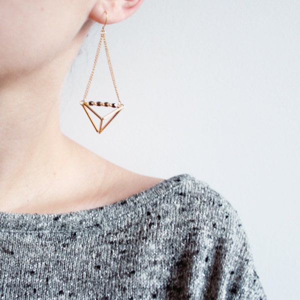 Geometric triangle pyramid metallic dangle earrings, geometric earrings.