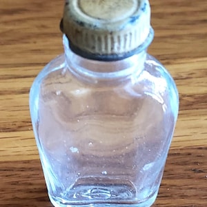 Vintage Bayer Aspirin Glass Bottle