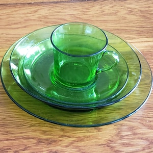Duralex Green Transparent Dishes-1970s-Lys Series France Tableware