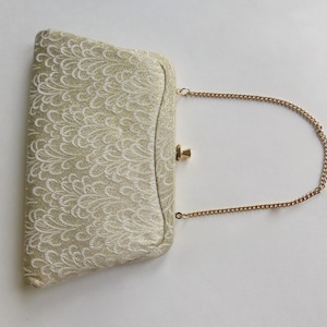 Vintage 1960's Gold Metallic Brocade Frame Clutch/Purse with Gold Clasp