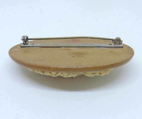 Vintage 1940's Japanese Molded Celluloid Oval Ros… - image 3