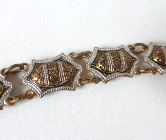 Vintage 1960's Gold Oval Link Faux Damascene Geom… - image 2