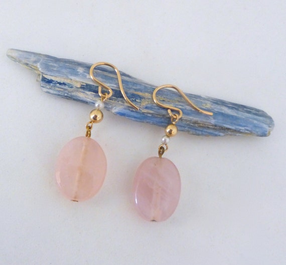 Vintage 1970's Gold, Pearl and Rose Quartz Oval B… - image 1