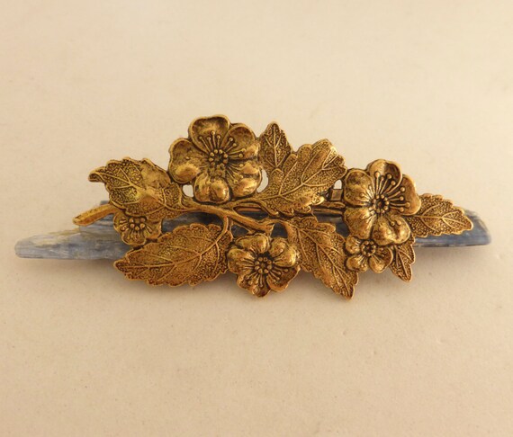 Vintage 1960's Gold Floral Leaf Pin - image 3