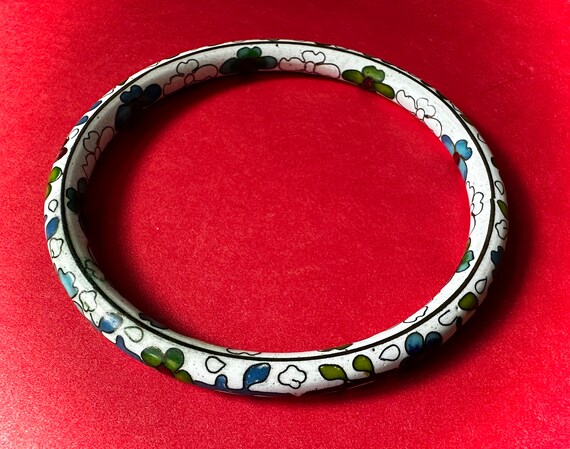 Vintage Cloisonné Bangle Bracelet White with flor… - image 2