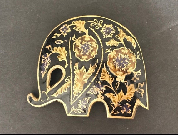 Vintage Cloisonné Golden Hands Elephant Buckle Nat