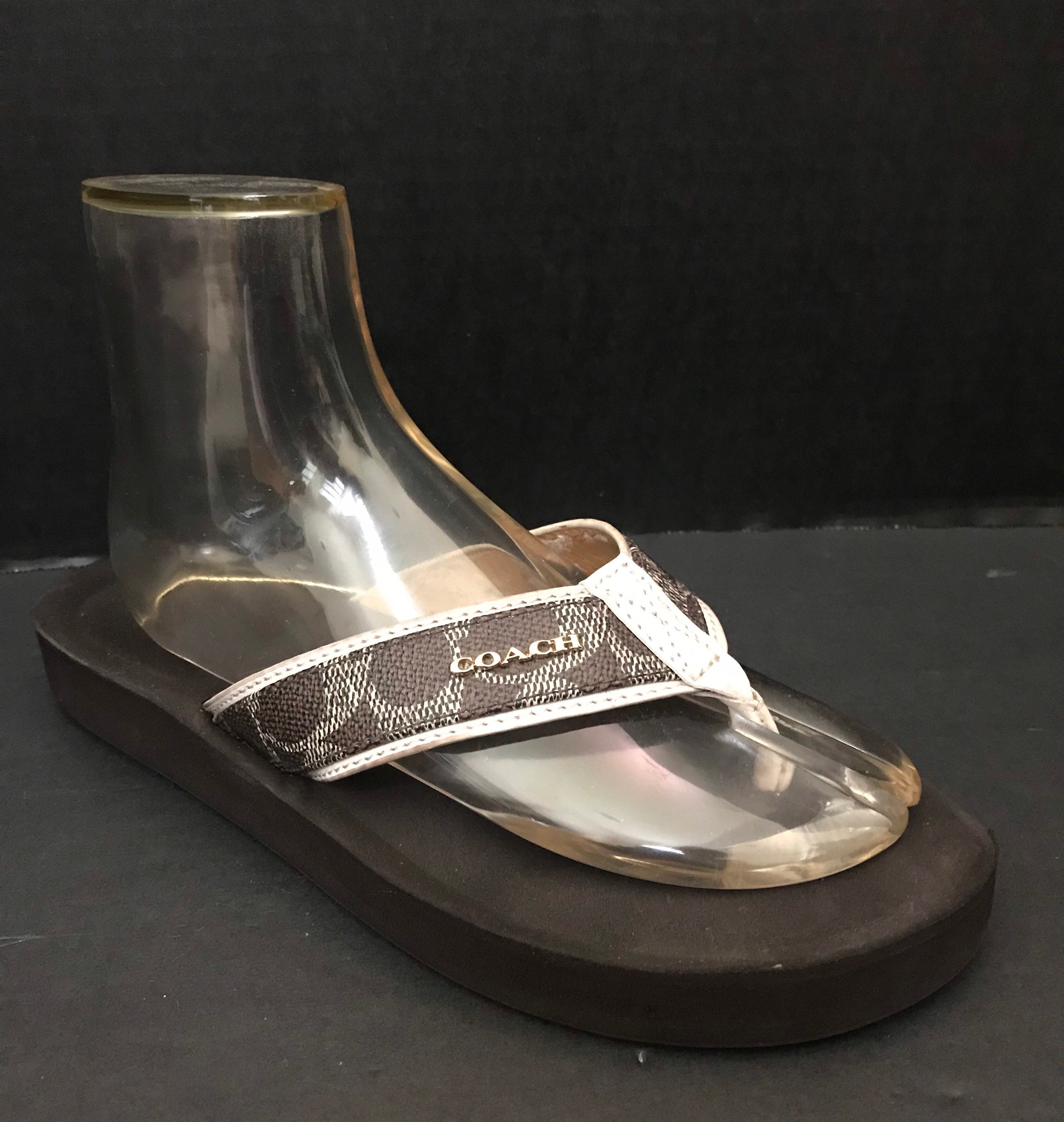 VS2 2PC Female Feet Foot Form Mannequin Sock Shoes Display Mold Short vs2-2pc-female-feet-foot-form-mannequin-sock-shoes-display-mold-short