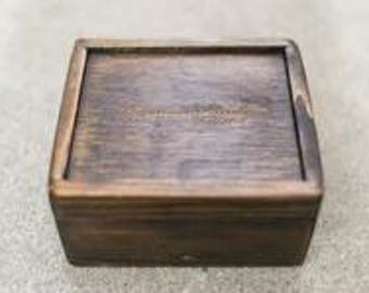Rustikale USB-Halskette, kleine Geschenkbox (für 100 Fotos) Erinnerungsbox / Geschenk
