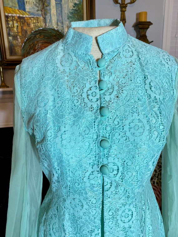 Vintage 1970s Robins Egg Blue Lace Mother-of-the … - image 2