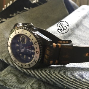 Handmade Natural Calf Dark Vintage Bund Watch Strap Band with buckle.