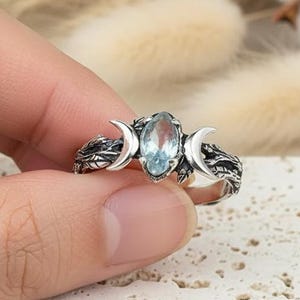 Moonstone Goddess Ring, Sterling Silver Triple Moon Jewelry, Celestial Witchy Vine Ring, Bohemian Nature Gift for Her, Christmas Gift