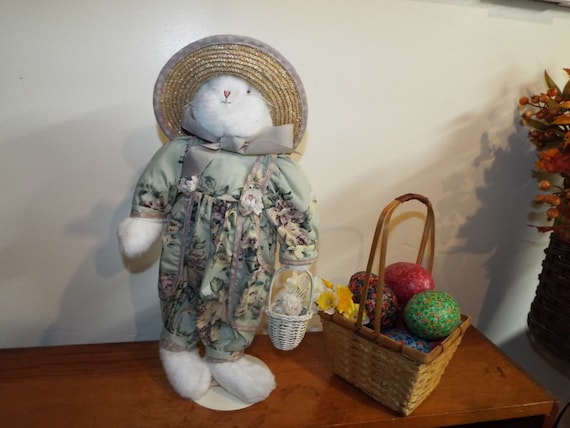 bunnies by the bay doll