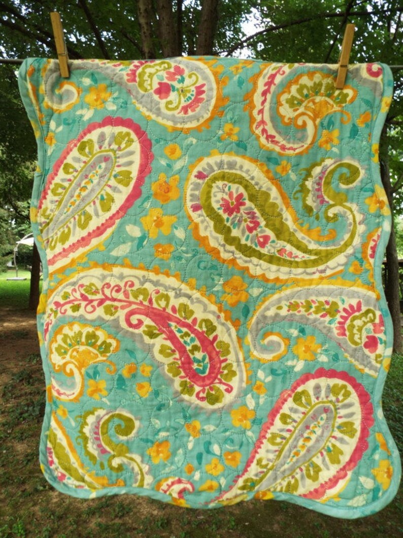 J Queen New York Persnickety Paisley Aqua Sham Quilted Green Floral Pillowcases Standard Scalloped