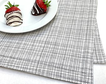 Fabric Placemats, Black and White, Modern, Minimal, Retro, Dinner Placemats, Table Place Mats, Thick, Set of 4, Set of 2, Housewarming Gift