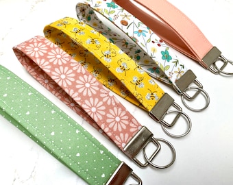 Fabric Wristlet Keychain, Short Lanyard for Keys, Car Accessory, Keychain Strap, Key Fob Wristlet, Wrist Lanyard, Wristlet Keychain