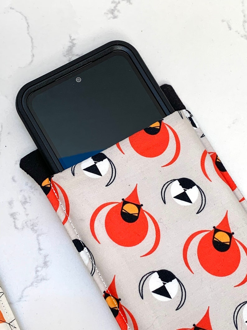 Padded Cell Phone Holder, Cell Phone Protecter, Cell Phone Case, Padded Pouch, Phone Sleeve, iPhone cover, Smartphone Case, Handmade Case image 3