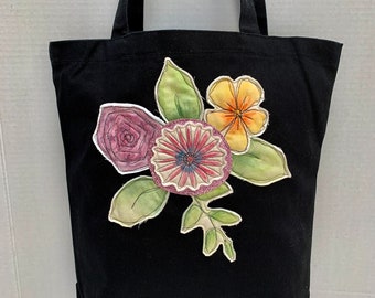 Floral Canvas Tote, Hand Painted Tote, Aesthetic Tote Bag, Wildflowers, Beach Bag, Book Tote, Market Bag, Shoulder Bag, Handbags, Top Handle