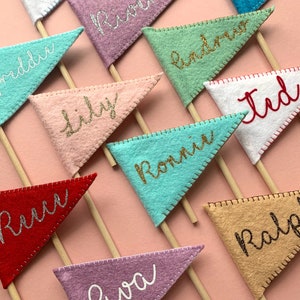 Mini banderines personalizados con nombre / Regalo infantil / Bolsas de fiesta / Regalo de boda / Anuncio de nacimiento / Accesorio para fotos