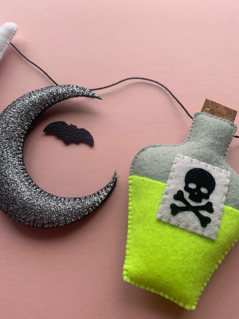 Handmade Embroidered Halloween Bunting / Garland Etsy