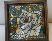 White Rose Mosaic Trinket Box, Cream and Sparkling Gold Glass Mosaic, Dark Oak Wood Stain, Bronze Hinges, Natural Green Leaves