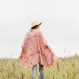 Jimbaran Kimono Batik image 4