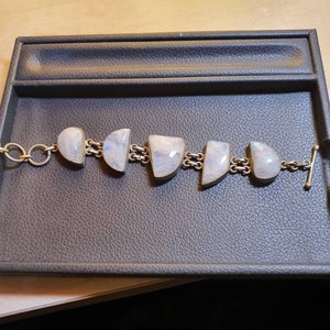 Indian Cluster Bracelet with 100% Natural Rainbow Moonstone Silver Overlay
