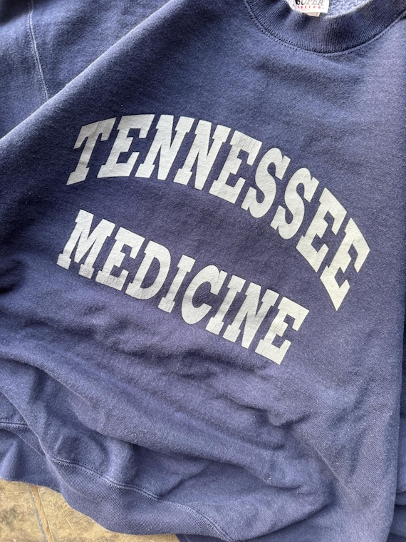Vintage 90’s Rare Tennessee Medicine University College Crewneck Sweatshirt View 3