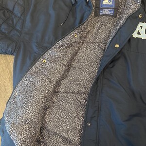 Vintage 90’s NCAA North Carolina Tar Heels University Starter Puffer Hooded Jacket Coat XL image 4