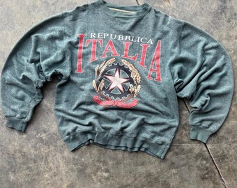Vintage 90’s Italy Italia Italian Crewneck Sweatshirt Medium