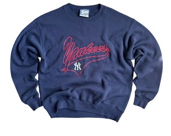 Vintage 90’s Very Rare  New York Yankees Crewneck Sweatshirt Size Medium Made In USA