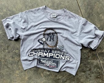 Rare Vintage 2000 New York Yankees MLB World Series Champions Crop Tee T Shirt  Medium