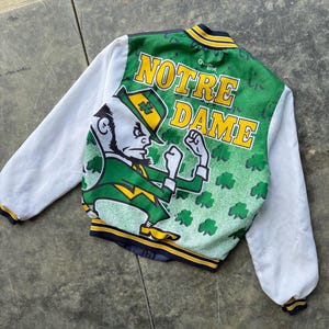 Notre Dame“Fighting Irish“ ヴィンテージ スタジャン Notre Dame“Fighting Irish“ ヴィンテージ スタジャンの通販 by