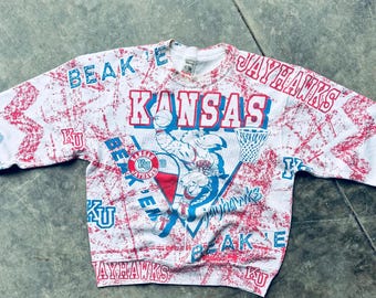 Vintage 90’s Very Rare Kansas Jayhawks University All Over Print Crewneck Sweatshirt Large